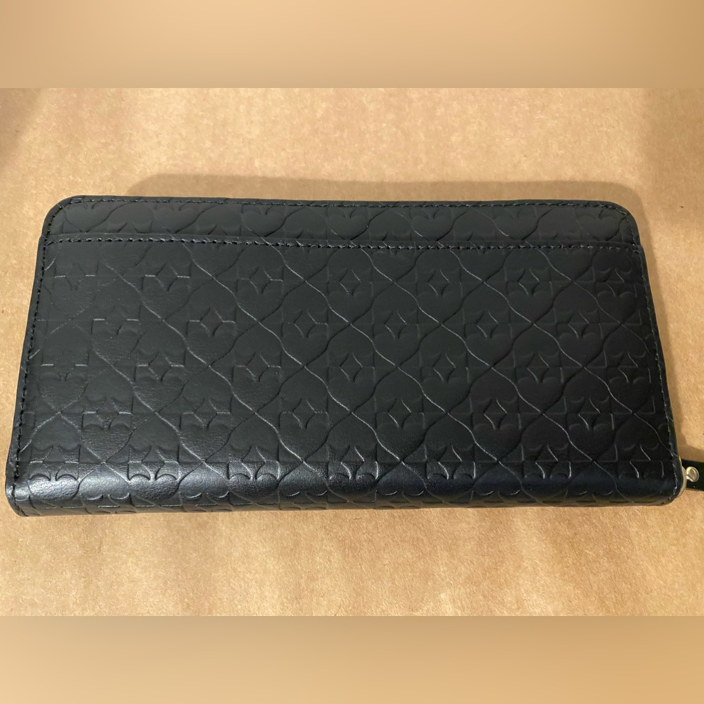 Kate Spade ♠️ wallet - Picture 2 of 8
